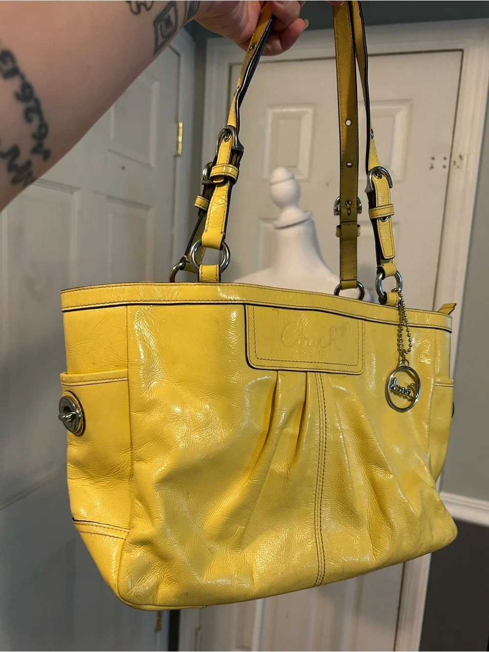 Coach shoulder tote